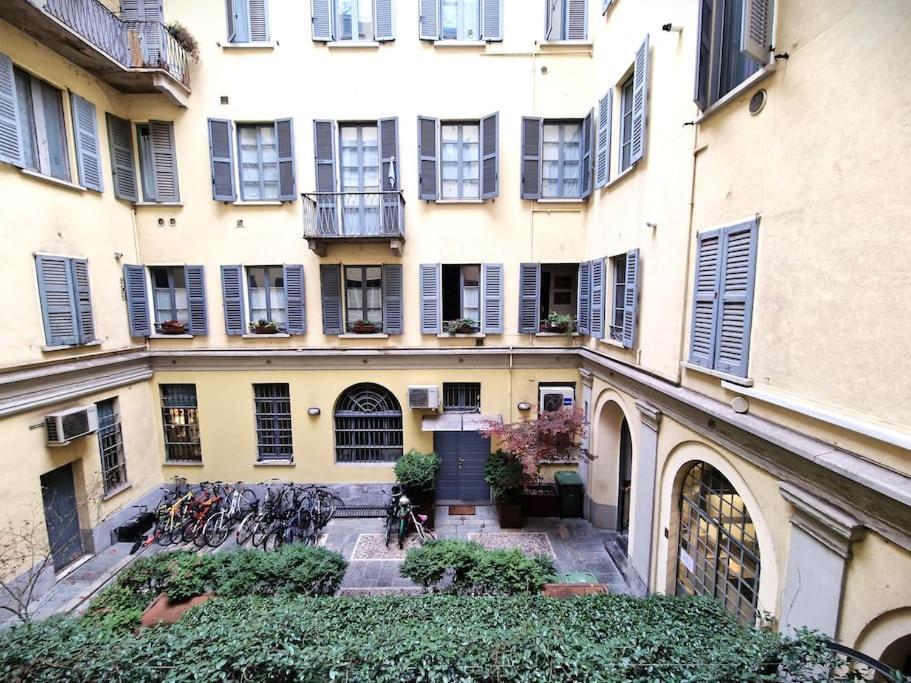 Magnifico Appartamento Ristrutturato ミラノ エクステリア 写真